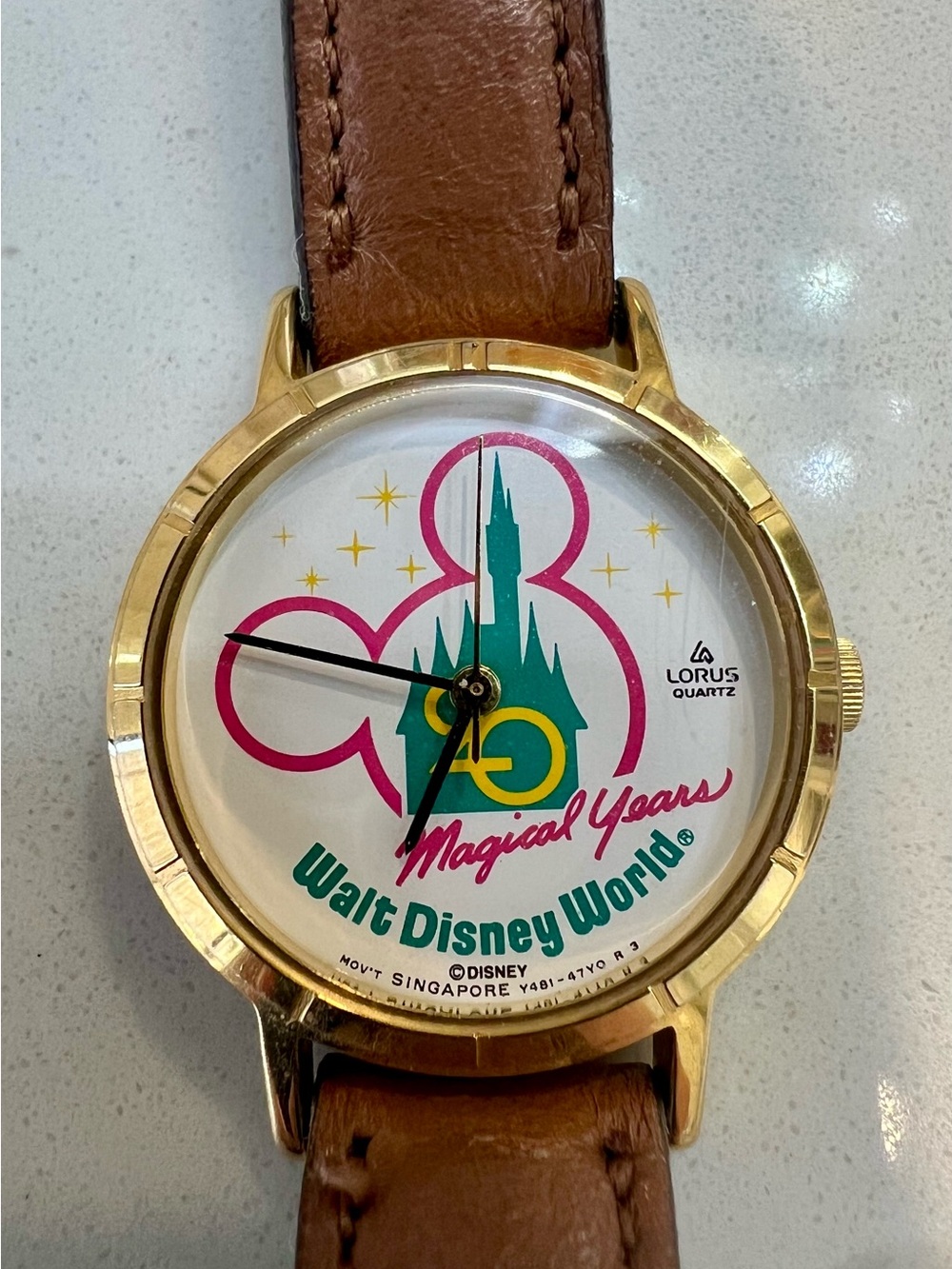 Walt Disney World 25th Anniversary Lorus Quartz Watch - White & Pink Dial